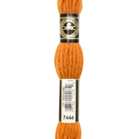 DMC Tapestry Wool #7444 Mahogany Light