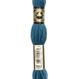 DMC Tapestry Wool #7592 Antique Blue Medium
