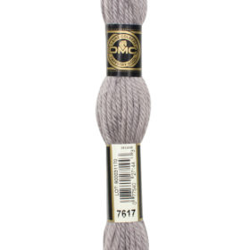 DMC Tapestry Wool #7617 Shell Grey Medium