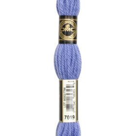 DMC Tapestry Wool #7019 Blue Violet Light
